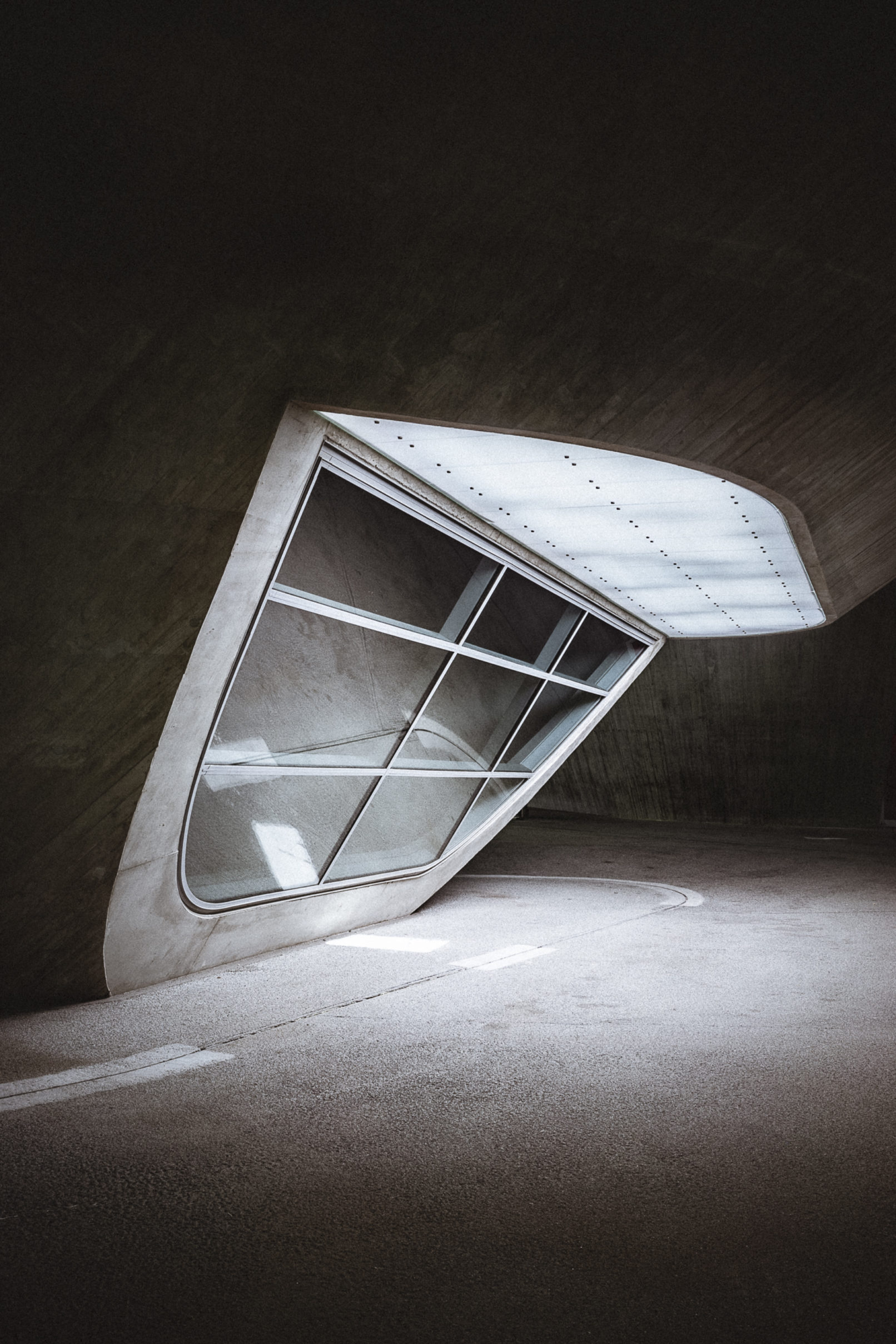 phaeno science museum - Wolfsburg, Germany - architecture photography by Dynamic Forms and Martin Foddanu Photography