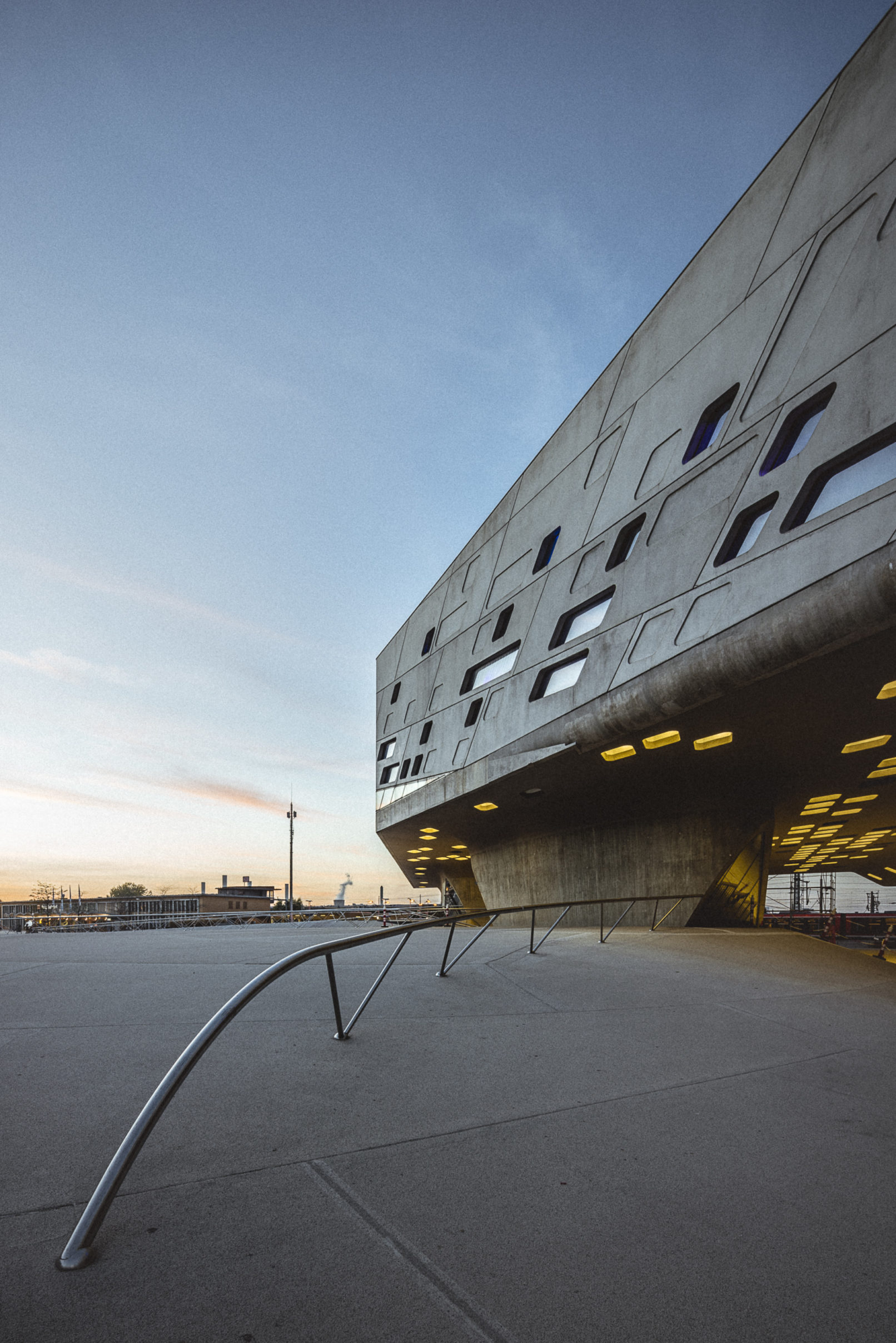 phaeno science museum - Wolfsburg, Germany - architecture photography by Dynamic Forms and Martin Foddanu Photography