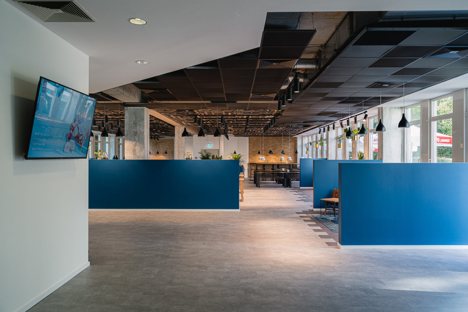 Area 5.0 - Hamburg, Germany - architecture photography by Dynamic Forms and Martin Foddanu Photography