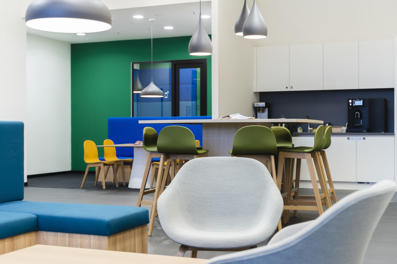 ISG & Regus - Hamburg, Germany - architecture photography by Dynamic Forms and Martin Foddanu Photography