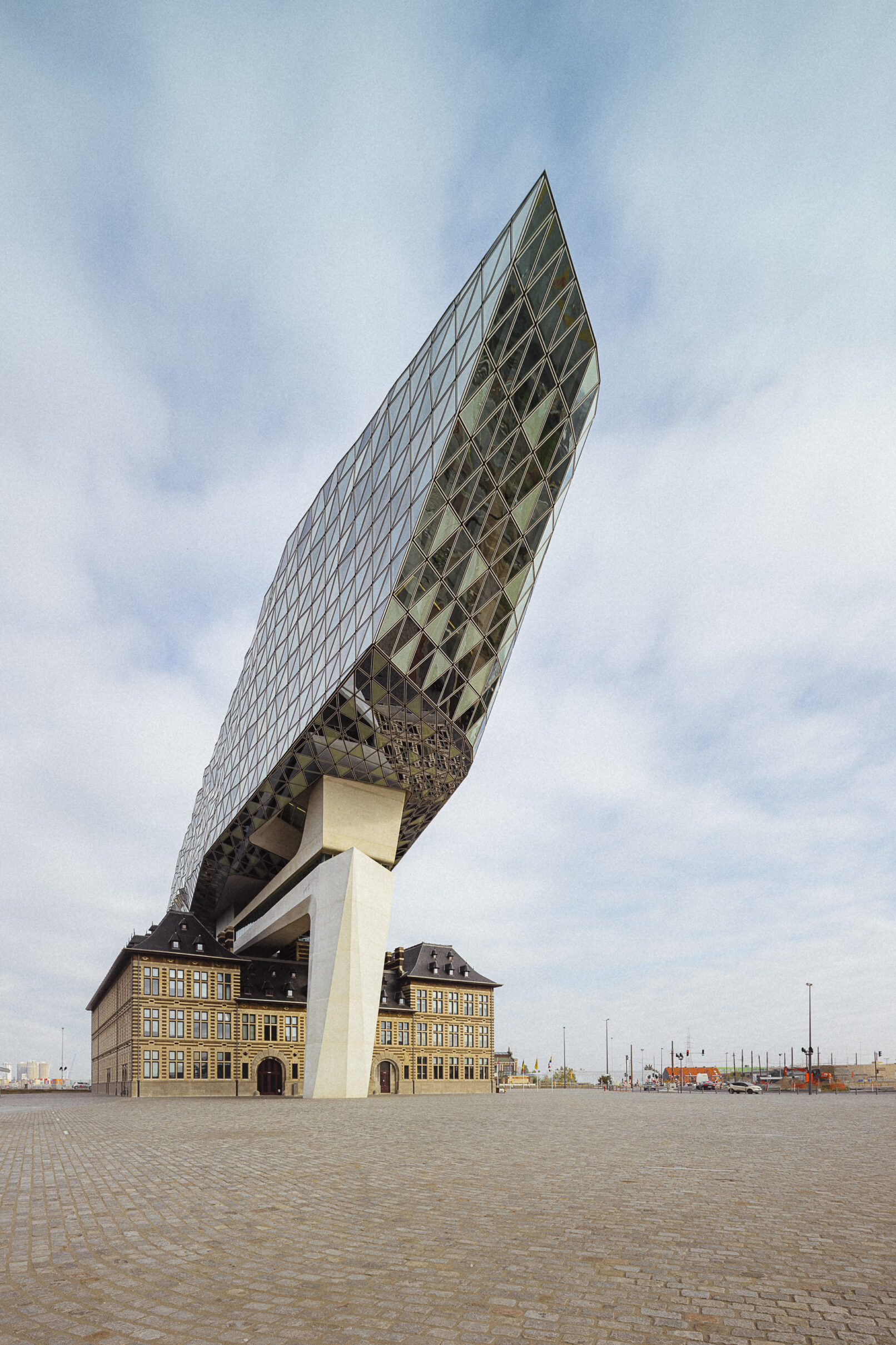 Port House - Antwerpen - architecture photography by Dynamic Forms and Martin Foddanu Photography