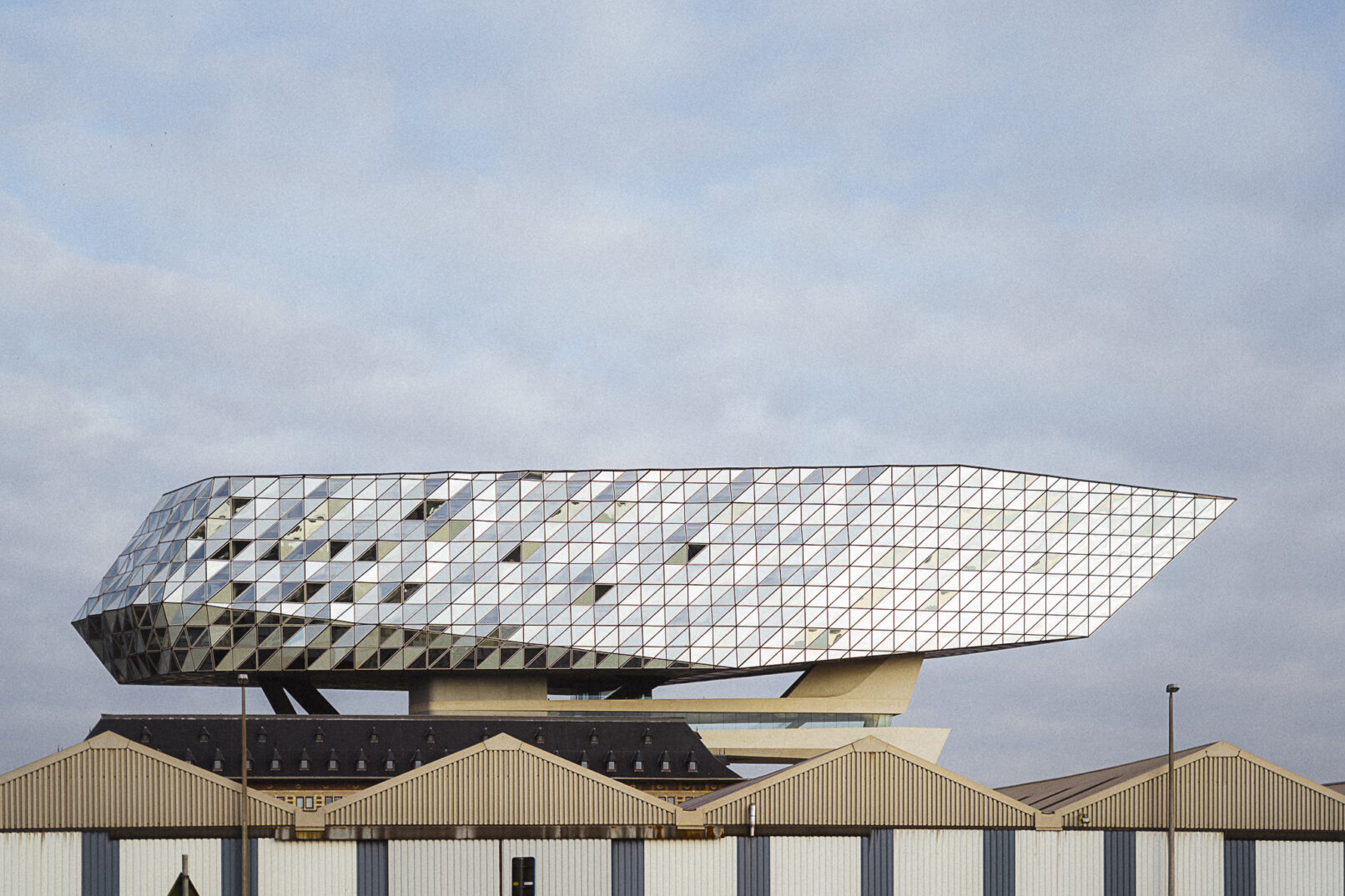 Port House - Antwerpen - architecture photography by Dynamic Forms and Martin Foddanu Photography