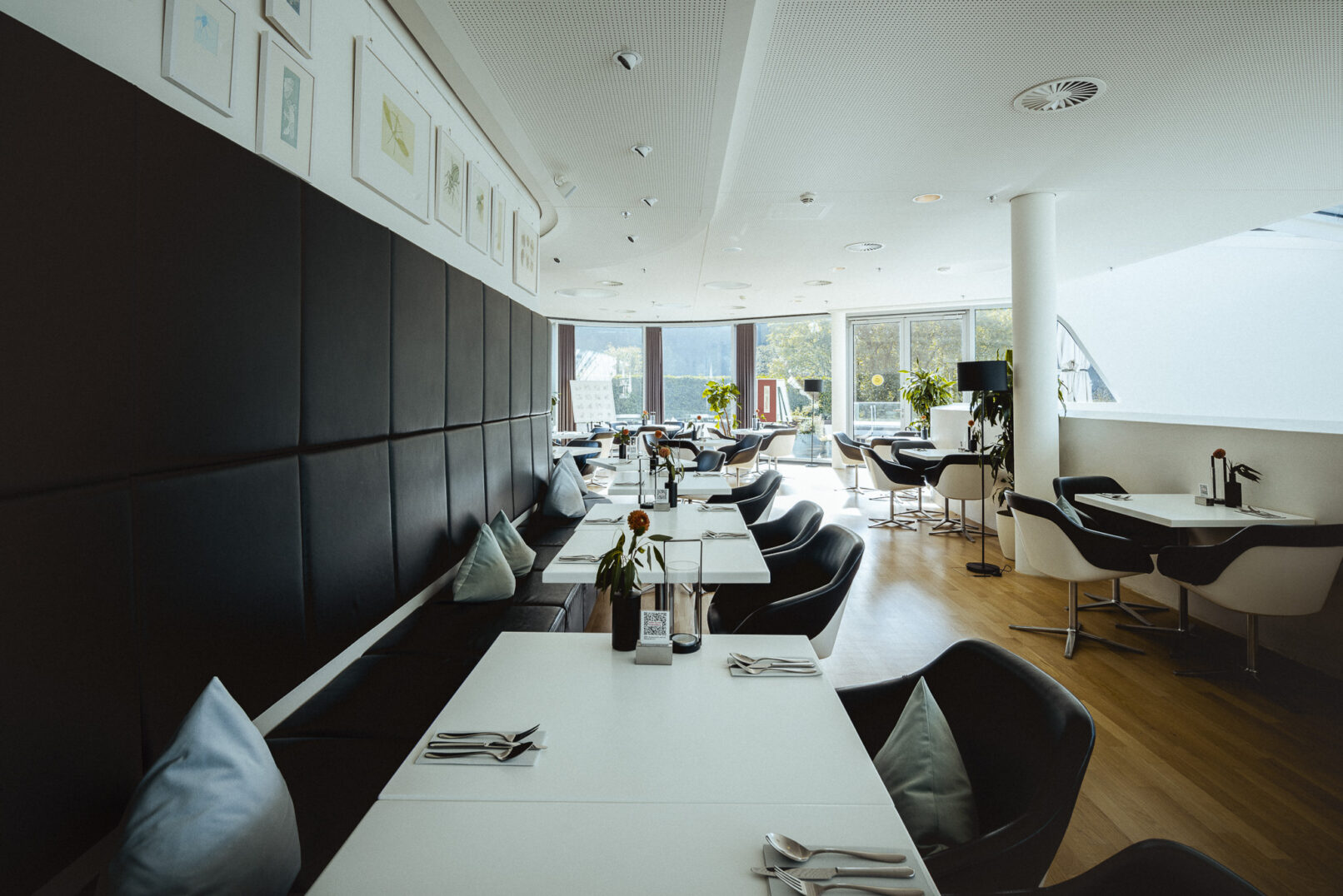 Monforthaus, Feldkirch Austria - dynamic forms - architecture photography