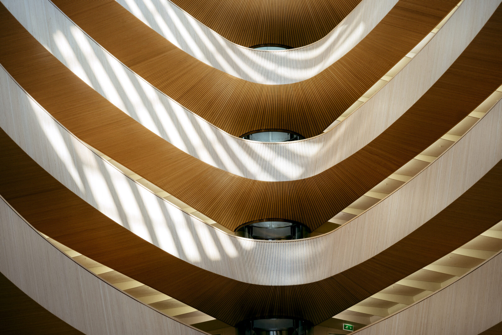 UB Law - University of Zurich - dynamic forms - architecture photography